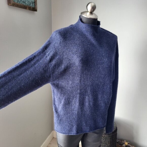 LeiTH Mock Neck Oversized Sweater Blue Sz XS - Picture 10 of 16